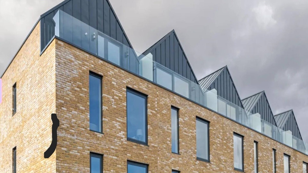 Brixton Hill House | Kings Mews Clapham: Splendid 2 bed, 2 bath House