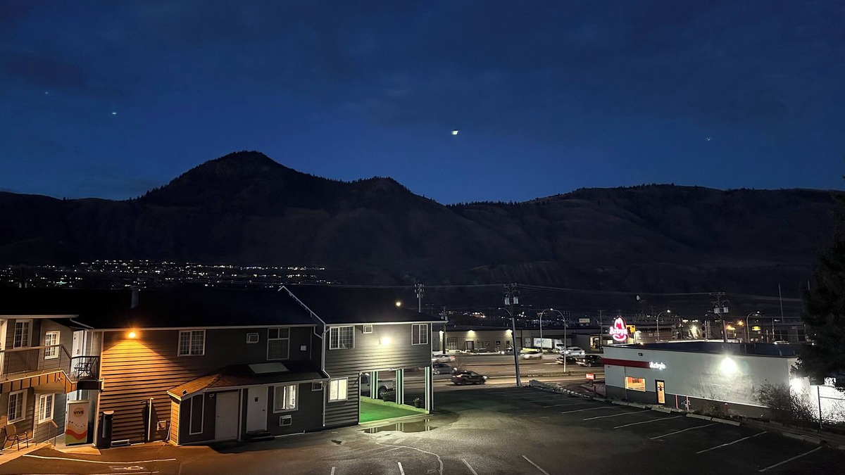 Valleyview Hotel | Kings Motor Inn