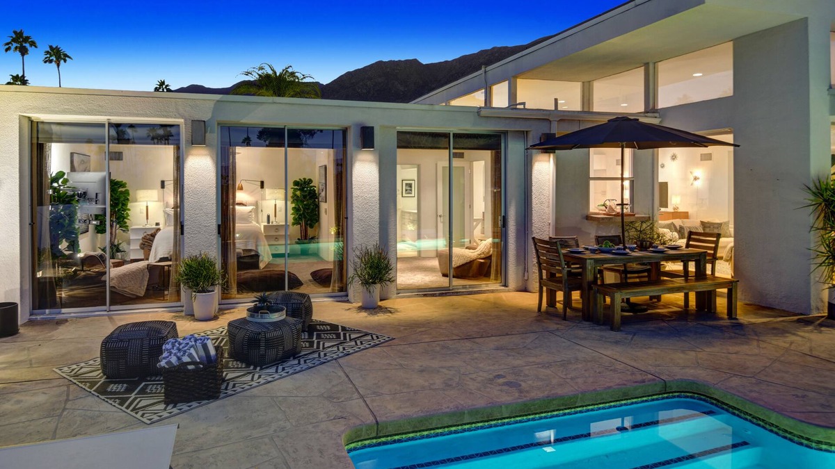 Indian Canyon House | Kings Point Retreat
