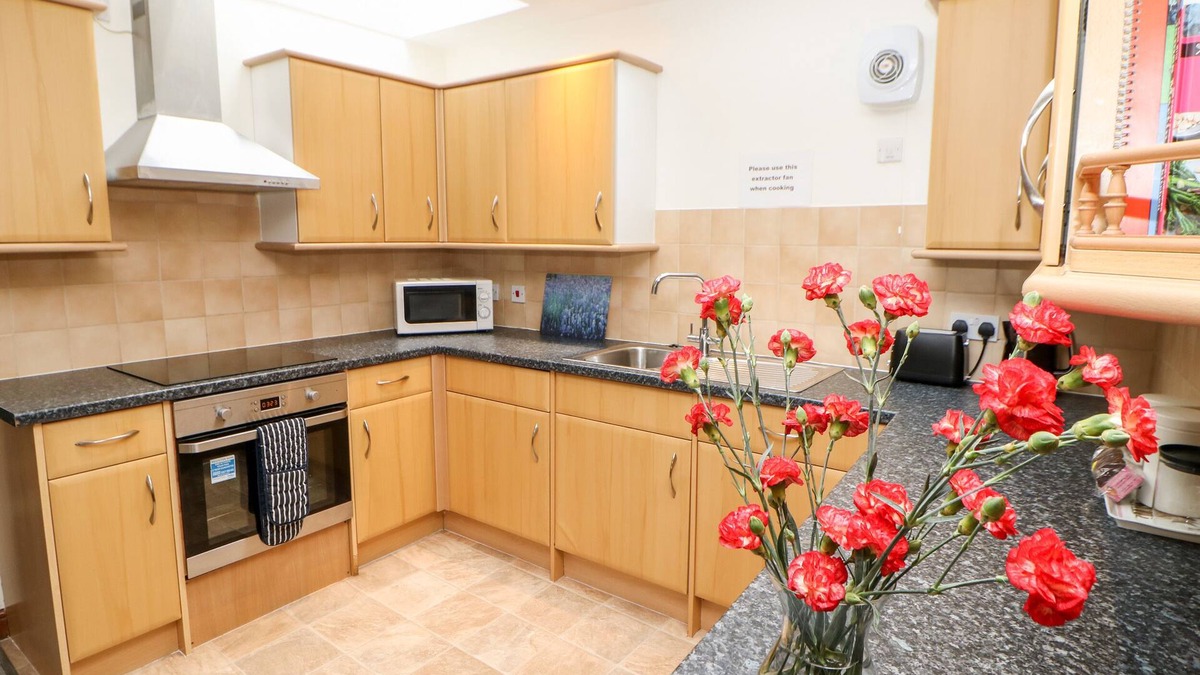 Reeth Cottage | KINGS STUDIO, pet friendly in Reeth