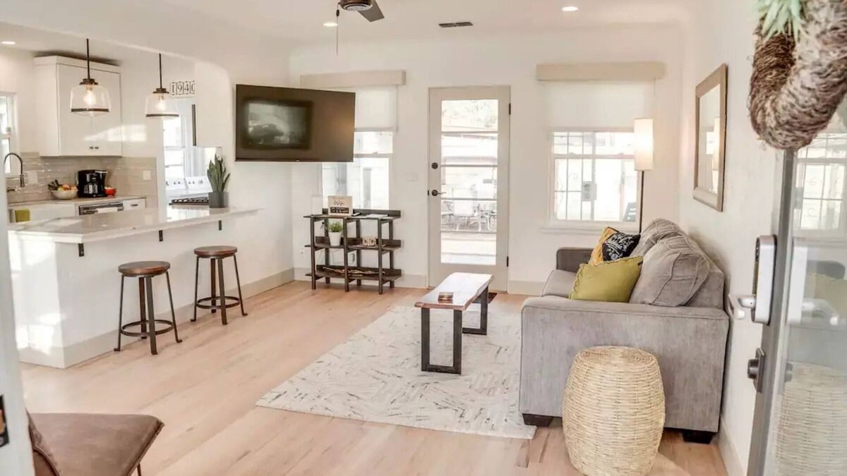 Kingsburg House | Kingsburg Kasita