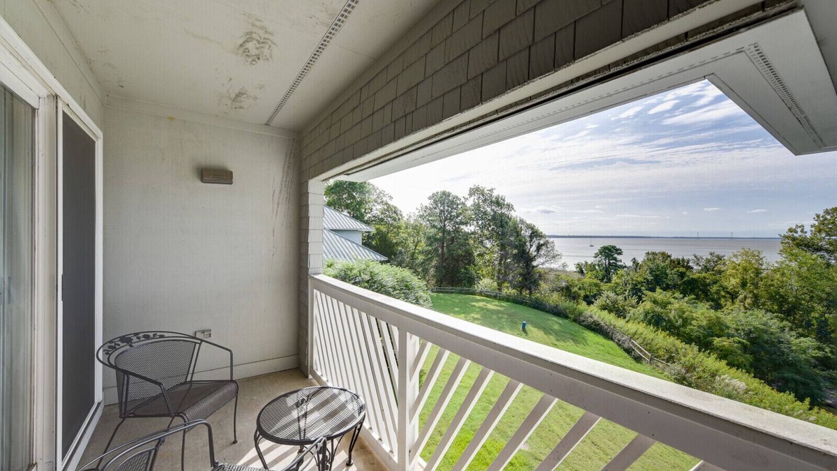 Kingsmill Condo | Kingsmill Resort Master Suite - Sleeps 4 - Great Monthly