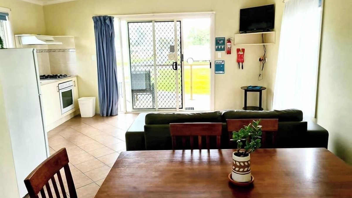 Lacepede RV Rental | Kingston Foreshore Caravan Park