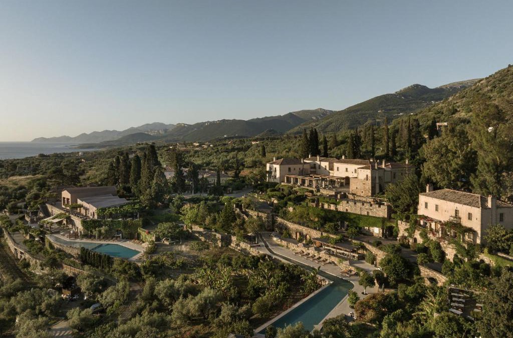 Xifias Hotel | Kinsterna Hotel