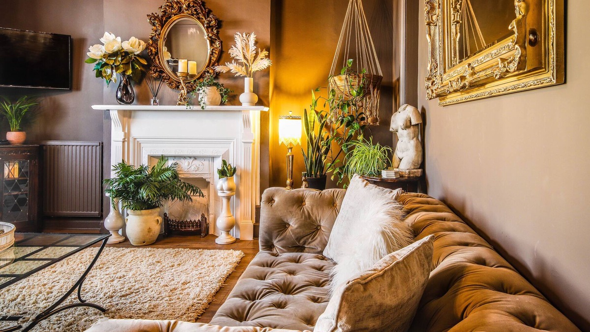 Hove Apartment | KIRA Beach House Large luxury 2 bedroom garden apartment