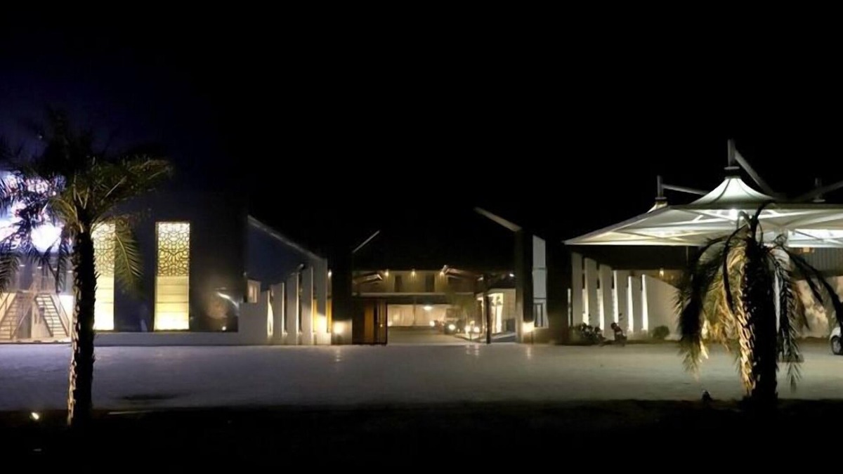 Sindhari Hotel | Kiri Container Resorts