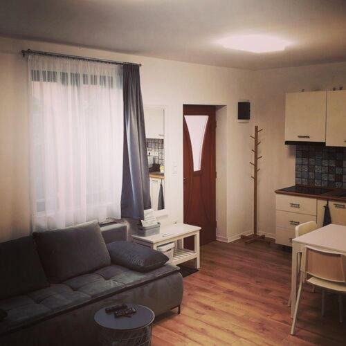 Szigetvar Apartment | Kis Ház Apartman