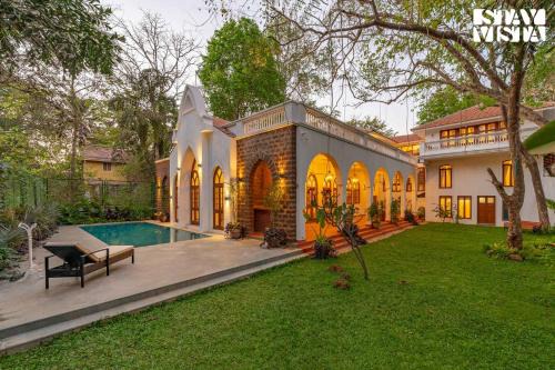 Moira Villa | Kismet Villa- Comp Breakfast with Pvt Lawn & Pool by StayVista