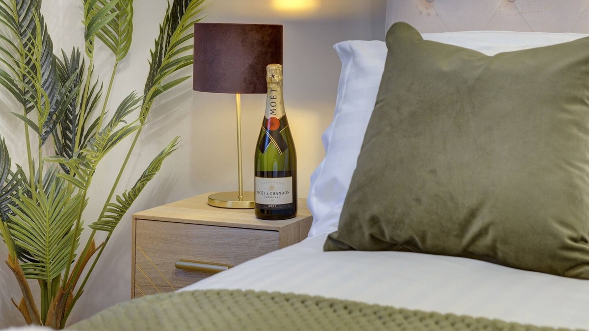 Headingley Apartment | Kist Accommodates - Archie's Place, Headingley