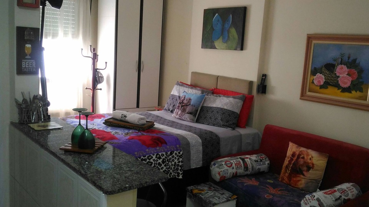 Aparecida House | Kit in Aparecida with wi fi in a seafront building