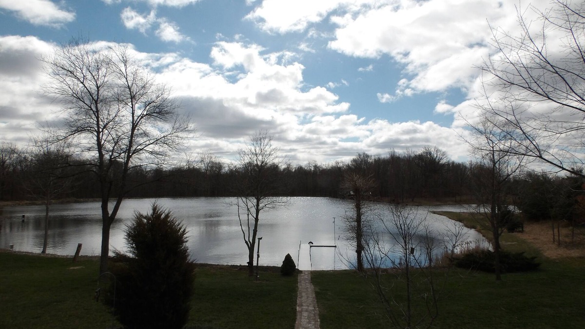 Auburn House | Kitchen, 2 Bedroom, Bath & Laundry, Private entrance, Lake, Wildlife, Quite