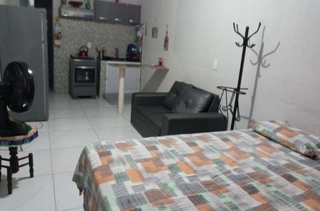 Fatima House | Kitnet mobiliado, confortável e bem localizado.