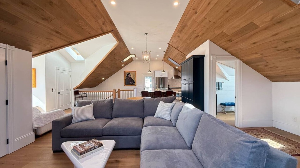 Kittery House | Kittery Cove | Luxe, Views, Walk to Portsmouth
