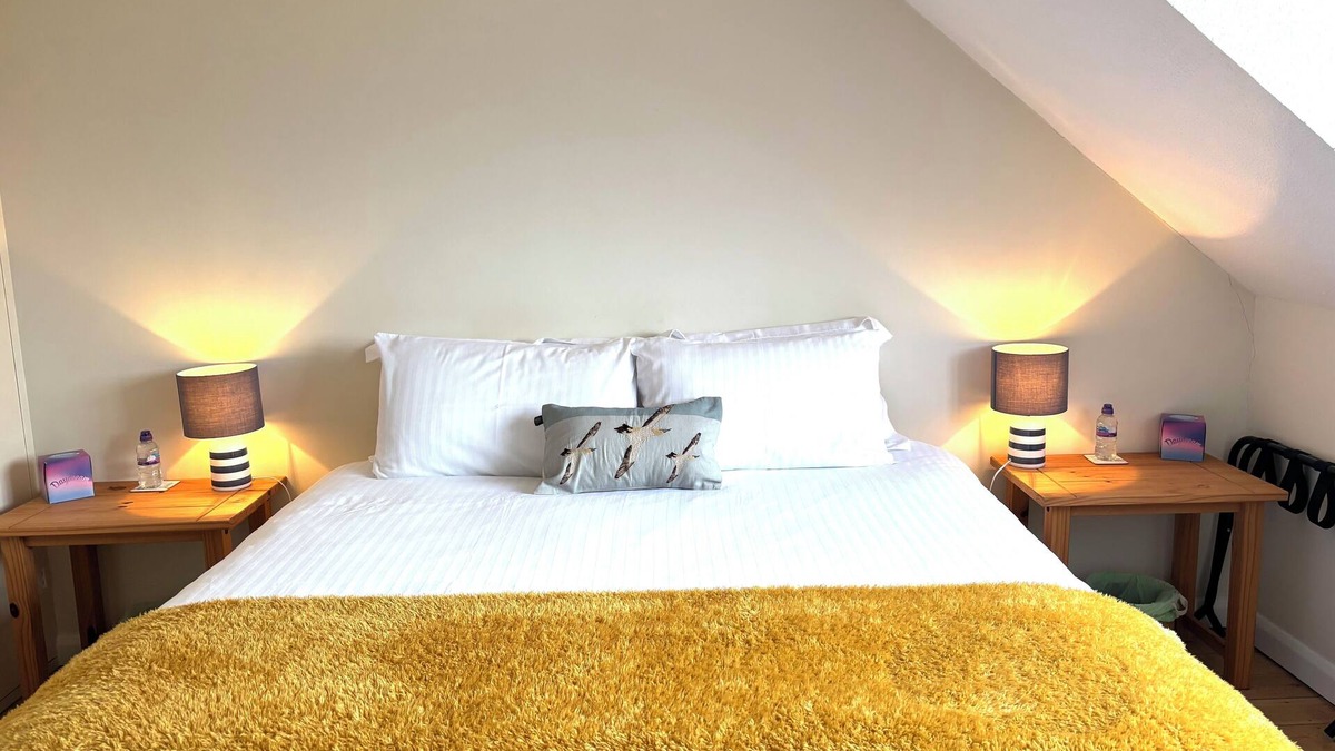 Seaford House | KITTIWAKES - Spacious seaside retreat in the heart of town
