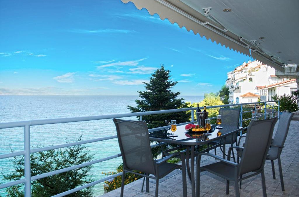 Kiveri House | Kiveri Luxurious Seaside Apartment