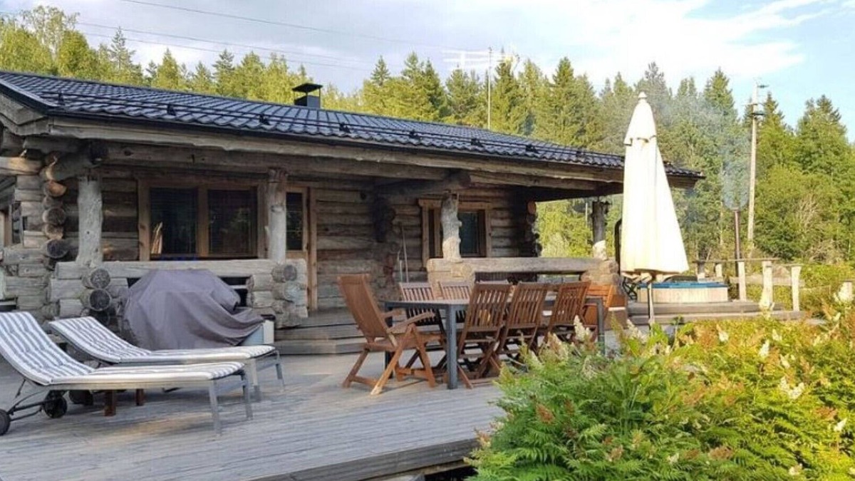 Pyhtaa Cottage | Kivikoski riverside cottage in Pyhtää for 5-8 people