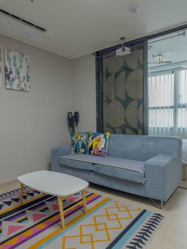 Donghae Apartment | KK Stay Ocean view with Netflix
