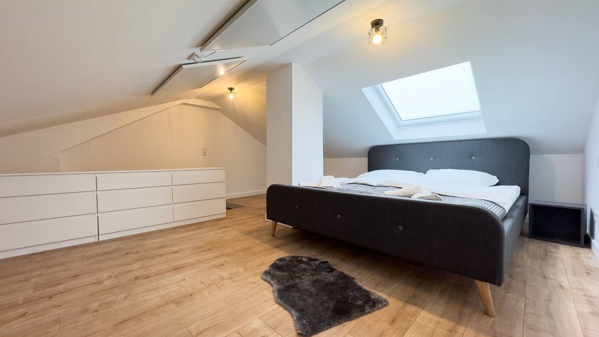 Aulendorf House | Klassen Apartments! Stadtnahes Ferienhaus in Aulendorf!