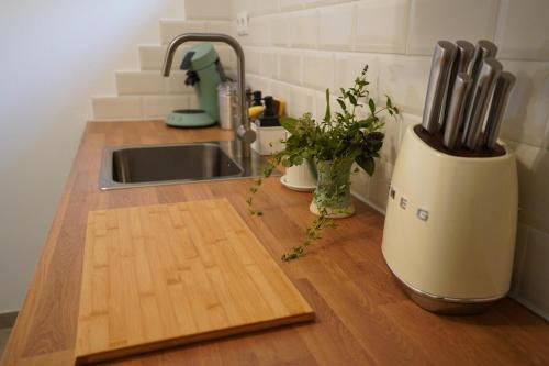 Handthal Apartment | Klein & Fein - small & beautiful