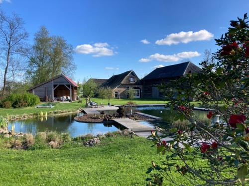 Dijkhuizen House | Kleine Huisje