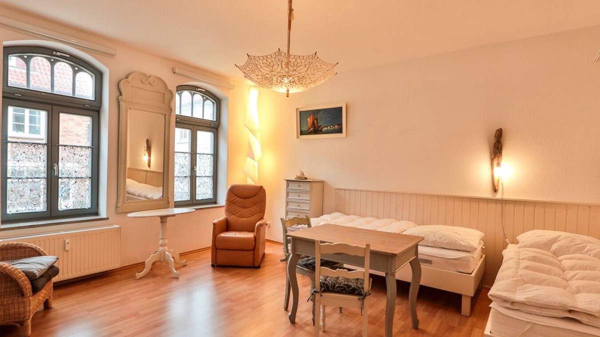 Bad Doberan Apartment | Kleine, Individuelle, Entzückende Ferienwohnung, Zentral Gelegen und Ideal für Junge Paare und Jung Gebliebene
