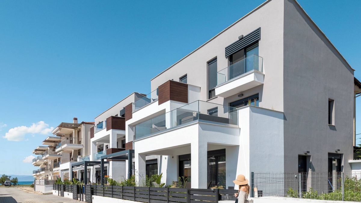 Ofrinion Villa | Kleoniki -Three Bedroom Triplex With Garden