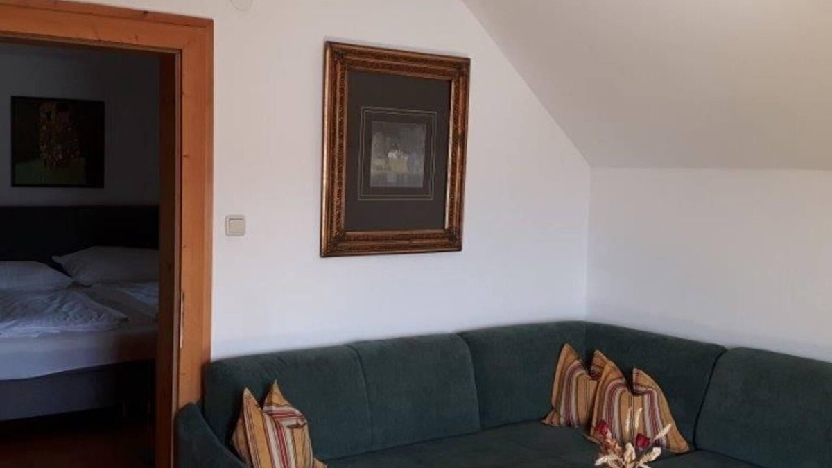 Seewalchen am Attersee House | Klimtstudio mit Seeblick Balkon und 2 Schlafräumen - Hotel Litzlberger Keller