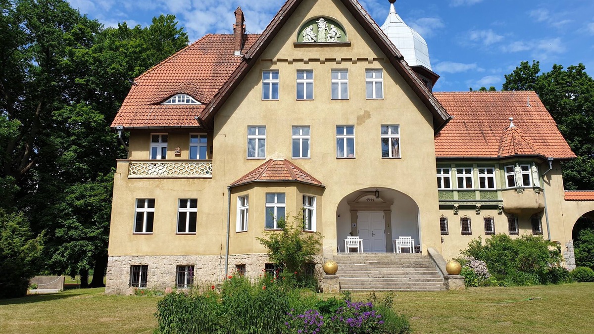 gmina Dygowo House | Klopotowo Manor House - Ideal for families, seminars & workshops