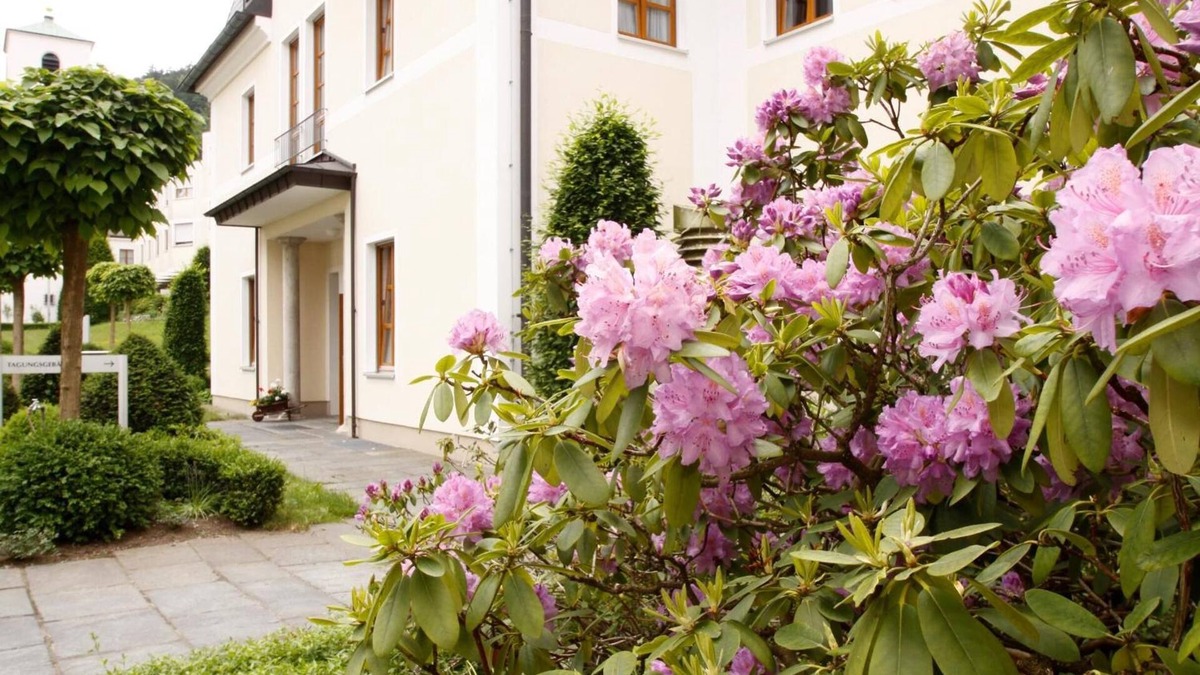 Neumarkt in der Oberpfalz Hotel | Kloster St. Josef