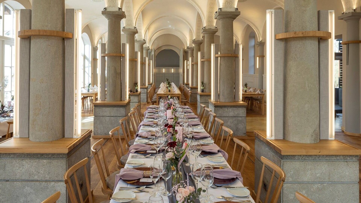 Allmannshofen Hotel | Kloster Holzen Hotel