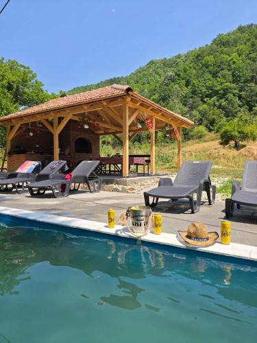 Stara Planina Apartment | Kmetova Bajka