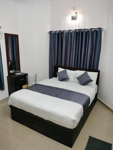 Payyanur Hotel | KMH RESIDENCY