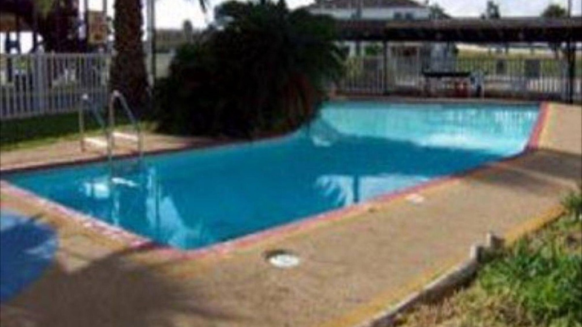 North Beach Hotel | Knights Inn Corpus Christi at North Beach