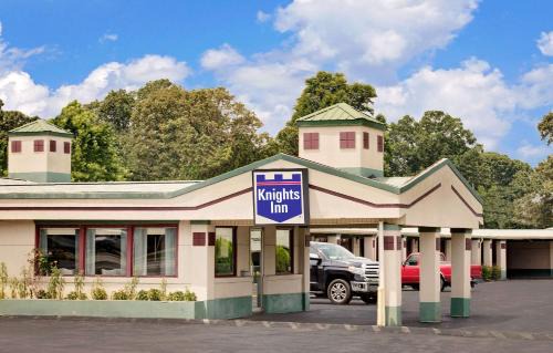 Madison Heights Hotel | Knights Inn Madison Heights