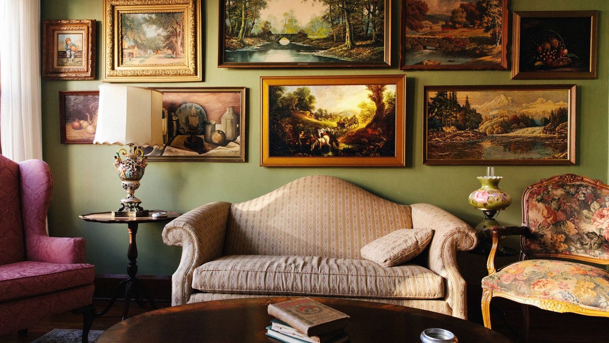 Frostburg House | Knit Inn.