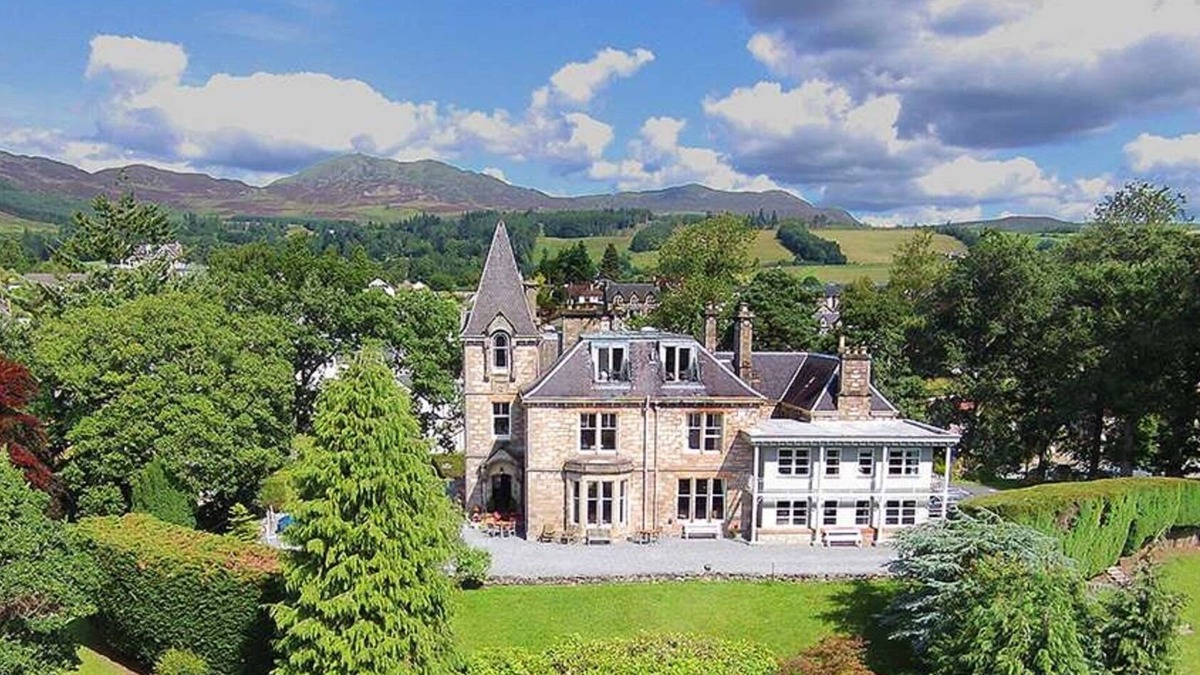 Pitlochry Hotel | Knockendarroch Hotel