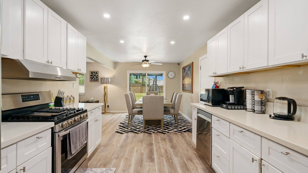 Buena Park House | Knott's Retreat
