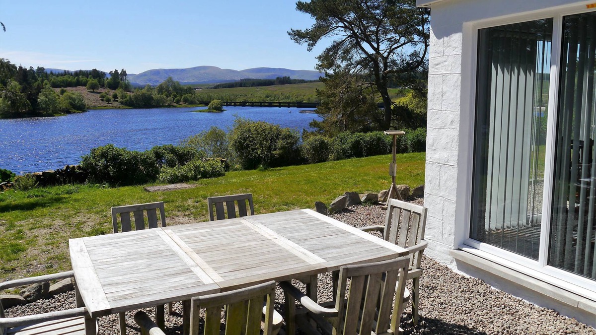 Saint John's Town of Dalry Cottage | Knowehead Cottage - a house that sleeps 10 guests in 3 bedrooms