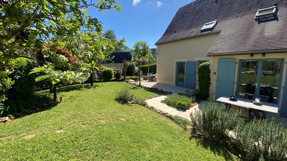 Carsac-Aillac House | Knusse Vakantiewoning Vlakbij Dordogne, Gratis Gebruik van Zwembad, Tennisbaan