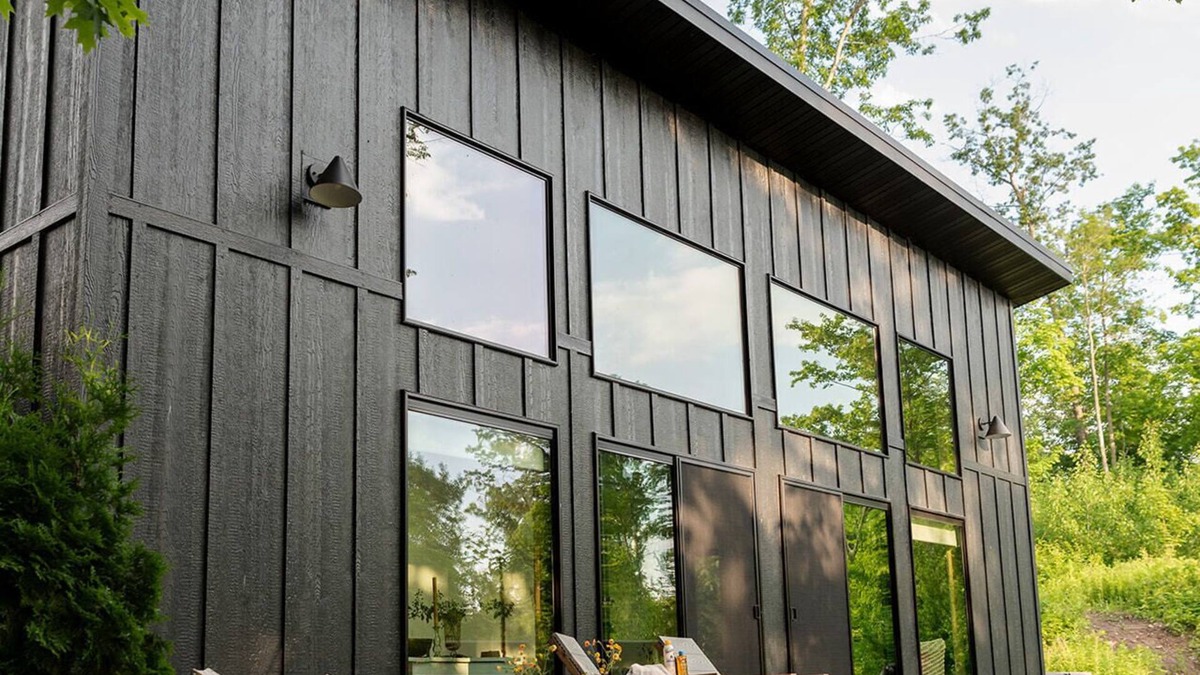 Comstock House | Kodiak - Hot Tub/Sauna