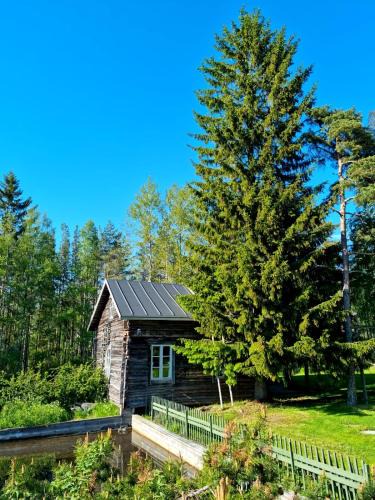 Rauma House | Kodikas hirsimökki - cozy log cottage