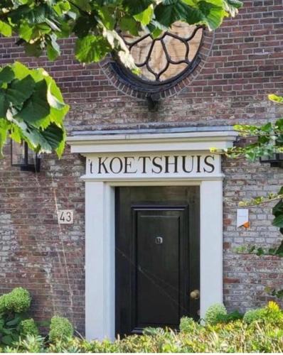 Voorburg Villa | Koetshuis aan het water 3 bedroom villa