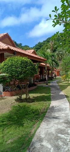 Ko Ngai Resort | Koh Ngai Kaimuk Thong Resort
