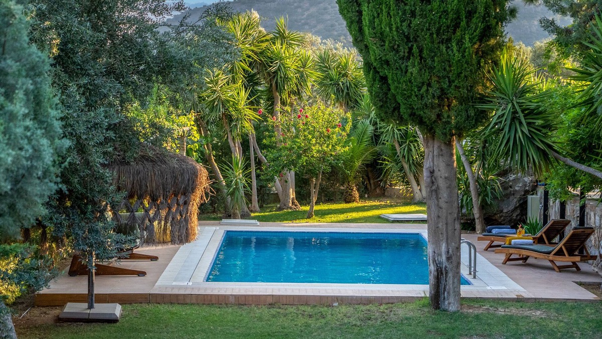 Mesudiye Villa | Koko Villa Mesudiye Village Daily Weekly Rentals