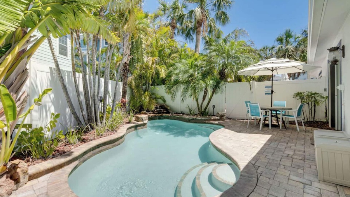 Holmes Beach House | Kokomo – Cozy Coastal Cottage w/Pool, Outdoor Living, And Just Steps To Beach