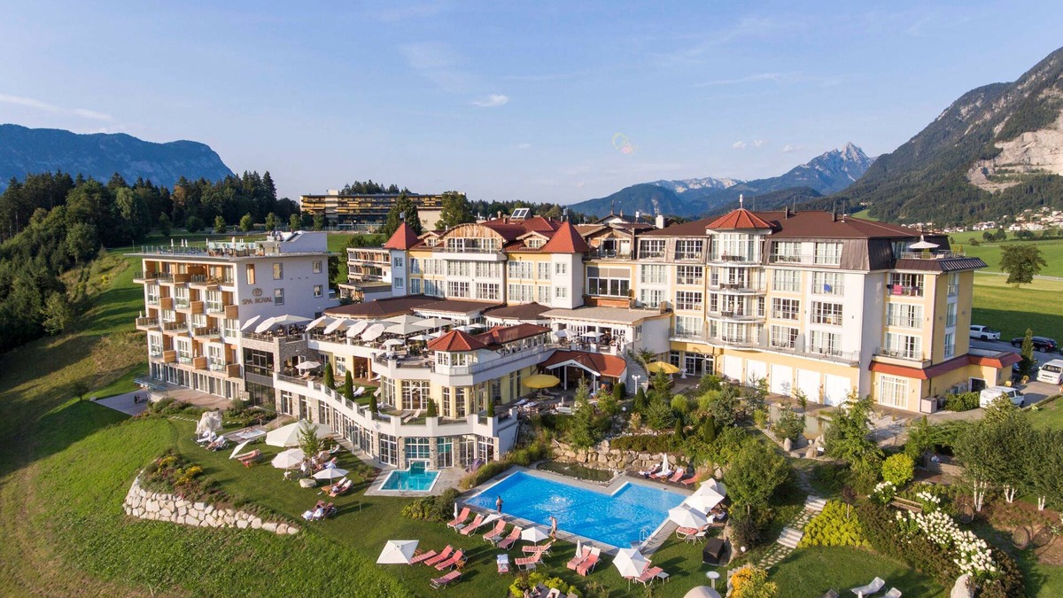 Bad Haering House | Komforzimmer Deluxe - Hotel Panorama Royal 4s