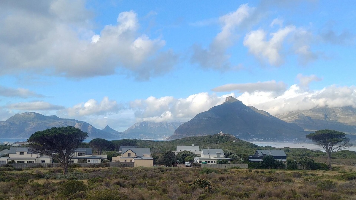 Kommetjie Villa | Kommetjie Villa, uninterrupted solar power, Klein Slangkop Beachfront Estate