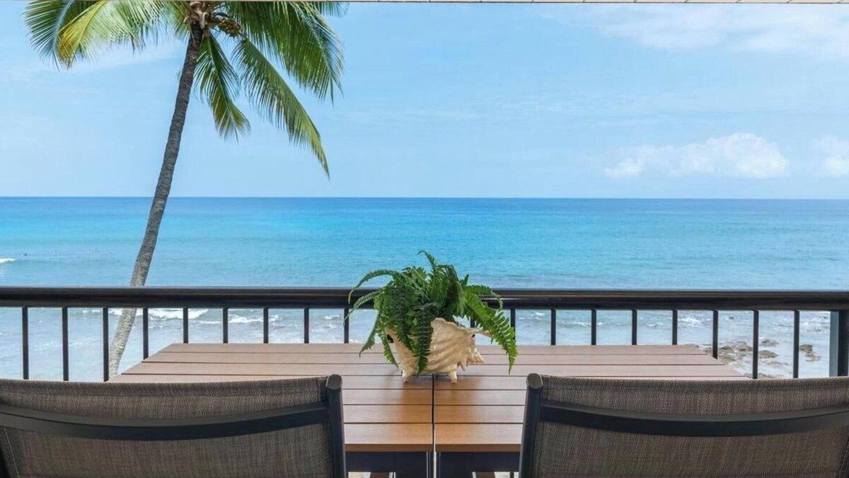 Kailua-Kona Condo | Kona Bali Kai 411, Oceanfront, Two bathroom