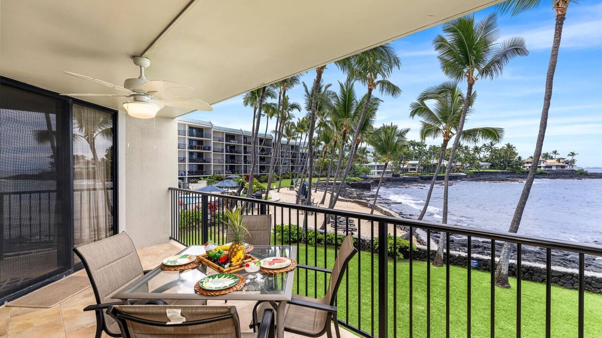 Kailua-Kona Condo | Kona By the Sea #124 - Oceanfront Retreat with Central AC and Sunset Views