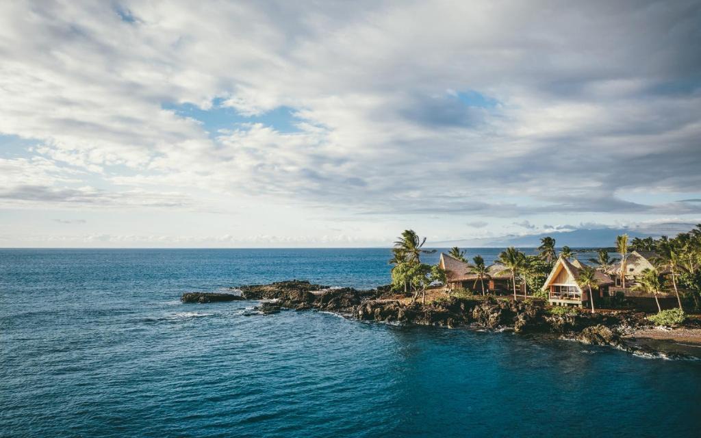 Kaupulehu Resort | Kona Village A Rosewood Resort